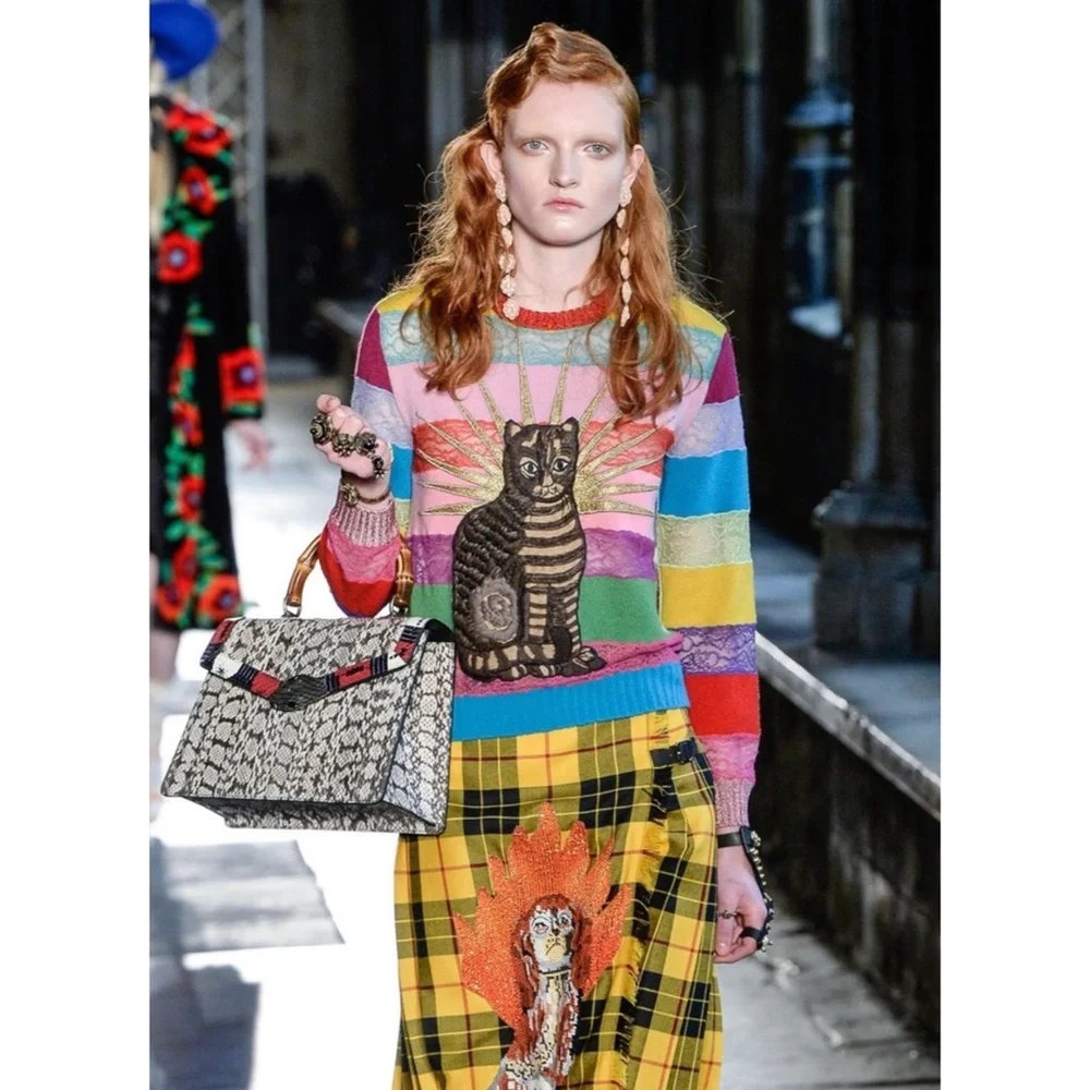 RARE Gucci Cat Sweater - Picture 3 of 15